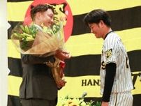 阪神・高橋遥人を秋山拓巳BAが祝福「復活勝利おめでとう。もう離脱するなよ」　