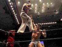 90年代の空気が充満！初代タイガー、前田日明、藤原喜明も見届けた“レジェンド対決”の熱量【ストロングスタイルプロレス】