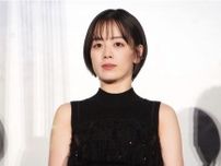 伊原六花、血まみれシーンの裏側公開ショットに「こういう技術見せてもらえるのレア」「美しい首筋」の声＜恋愛禁止＞