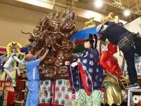 八戸三社大祭（7/31-8/4）近づく　細部にもこだわり　山車制作急ピッチ