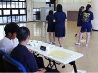 参院選　Ｙ校で模擬投票　市選管、主権者意識育む〈横浜市中区・横浜市西区・横浜市南区〉
