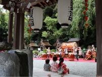 「夏詣客」続々と　秦野・出雲大社相模分祠〈秦野市〉