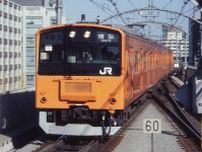 「オレンジの中央線」まさかの再登場!? 17年ぶり本線走行にSNS騒然 JR東日本唯一の「201系」今後どこへ行く？