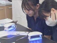 女子生徒に半導体“体験授業”　技術者不足の解消目指す