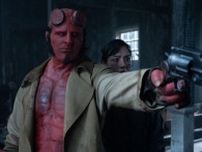アメコミ界の巨匠マイク・ミニョーラの人気作品を映画化した『ヘルボーイ／ザ・クルキッドマン』を鑑賞。ヘルボーイが悪魔や魔女とバトルを繰り広げるオカルト展開に大興奮！