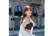 小嶋陽菜が魅せるナチュラルで丸みのあるバストシルエット「ROSIER by Her lip to」より、バンドゥタイプのブラ誕生