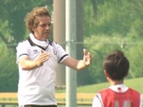 UEFAプロライセンス持つ指導者 山梨でクリニック 育成年代がスペイン仕込みのビルドアップを学ぶ